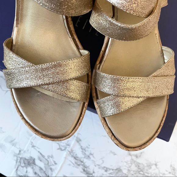 *STUART WEITZMAN* Today Sand Gold Glitter Wedges - Picture 10 of 13